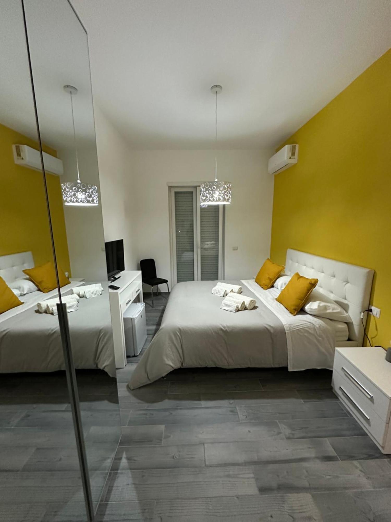 La Parthenope Suites 포르티코 디 로마냐 외부 사진